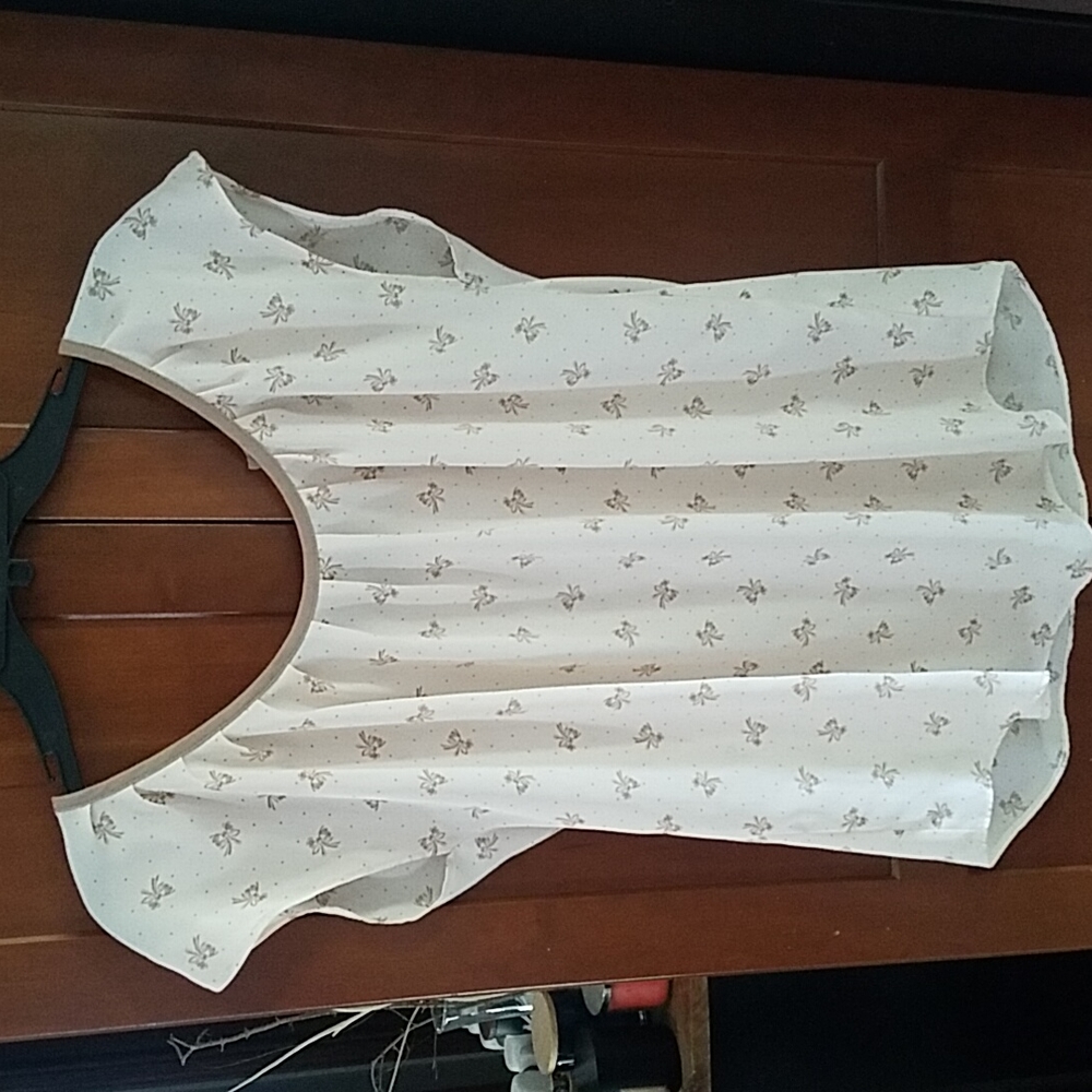 LC Lauren Conrad Blouse